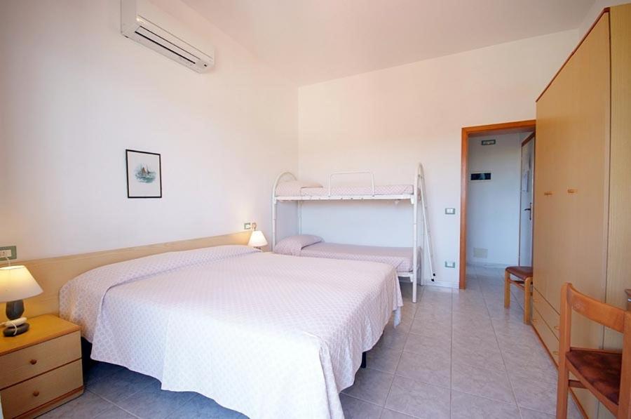 פטובאיה Hotel Alma מראה חיצוני תמונה
