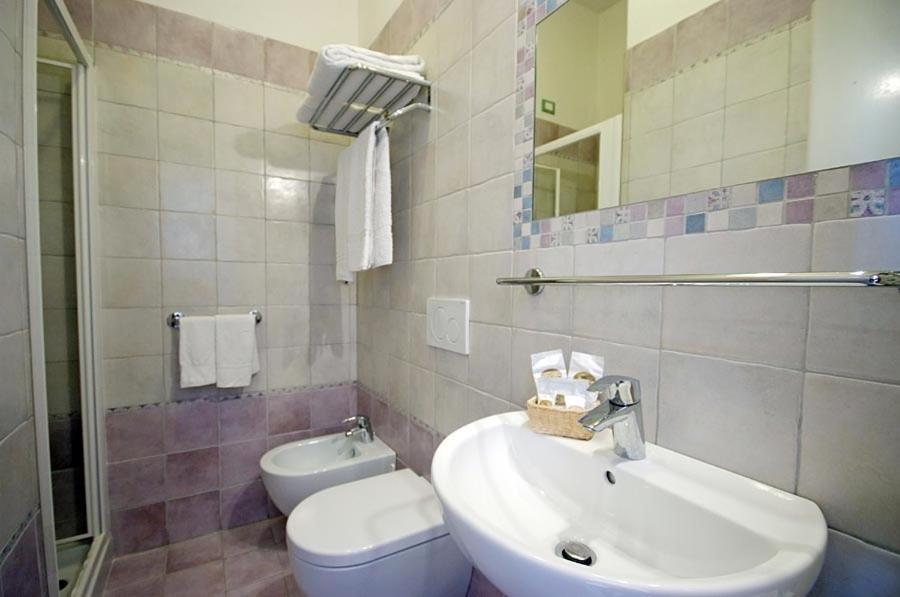 פטובאיה Hotel Alma מראה חיצוני תמונה